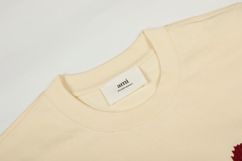 Ami Heart Embroidered Short Sleeve T-Shirt Cream Red view 3