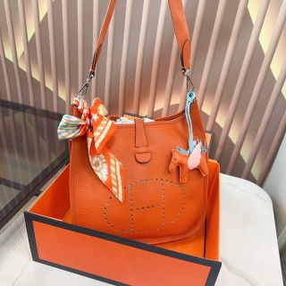 Hermès Evelyne Replica Shoulder Bag - Cream view 4