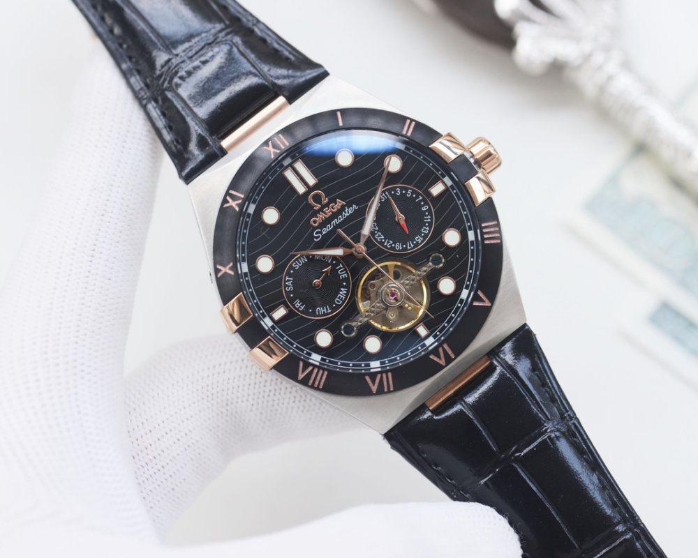 Omega Seamaster Black Dial Automatic Men's Watch 42mm view