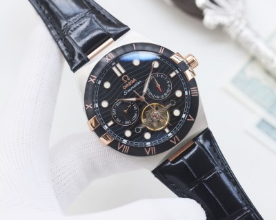 Omega Seamaster Black Dial Automatic Men's Watch 42mm view 3