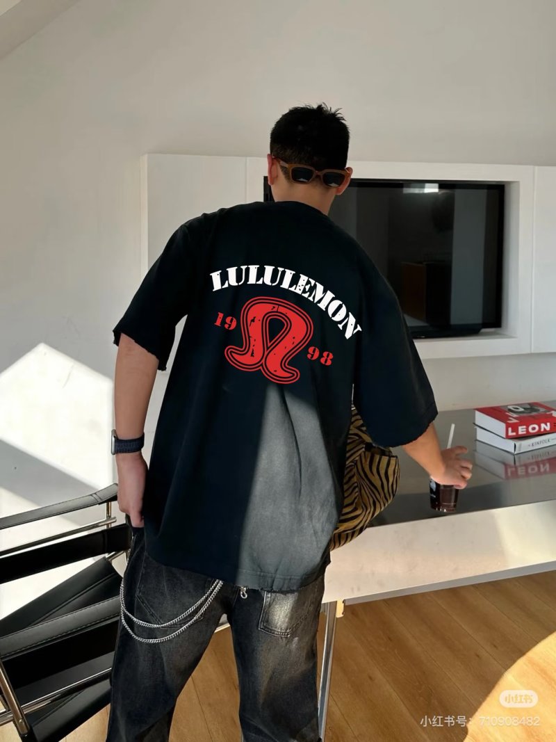 Lululemon 1998 Logo Black T-Shirt view