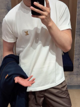 Louis Vuitton White Crew Neck T-Shirt with Gold LV Logo view 1