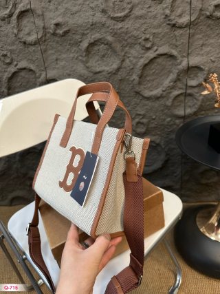 MLB Large Capacity Tote Bag Cream & Brown view 3