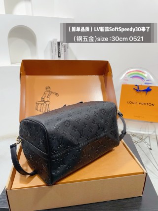 Louis Vuitton Soft Speedy 30 Monogram Black view 8