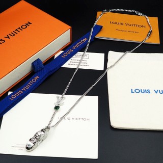 Louis Vuitton LV Trainer Strass Silver Necklace view 4