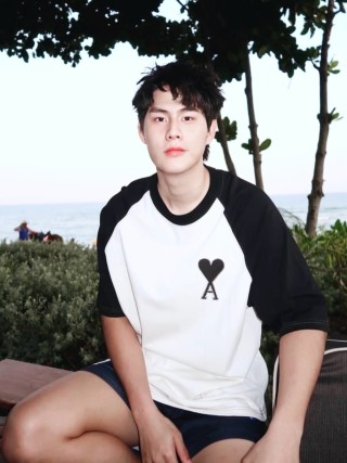 Black & White Raglan Heart Logo T-Shirt view 1