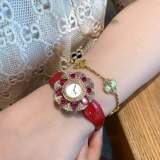 Bulgari Divas' Dream Rose Gold Ruby Diamond Watch 33mm view 3