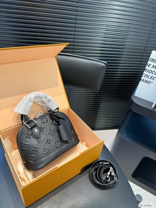 Louis Vuitton Alma Shell Bag Black view 3