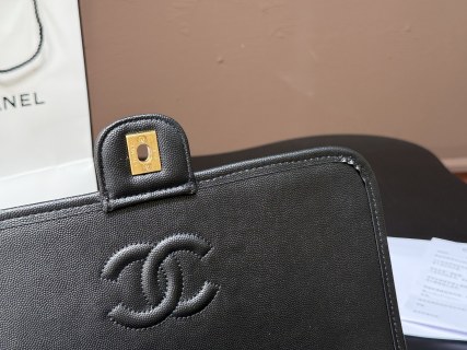 Chanel 22K Quilted Leather Top Handle Bag Black view 9