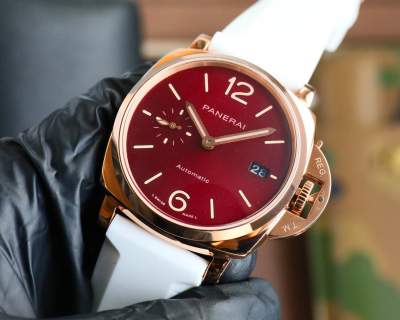 Panerai Luminor Due 42mm Burgundy Automatic Watch view 3