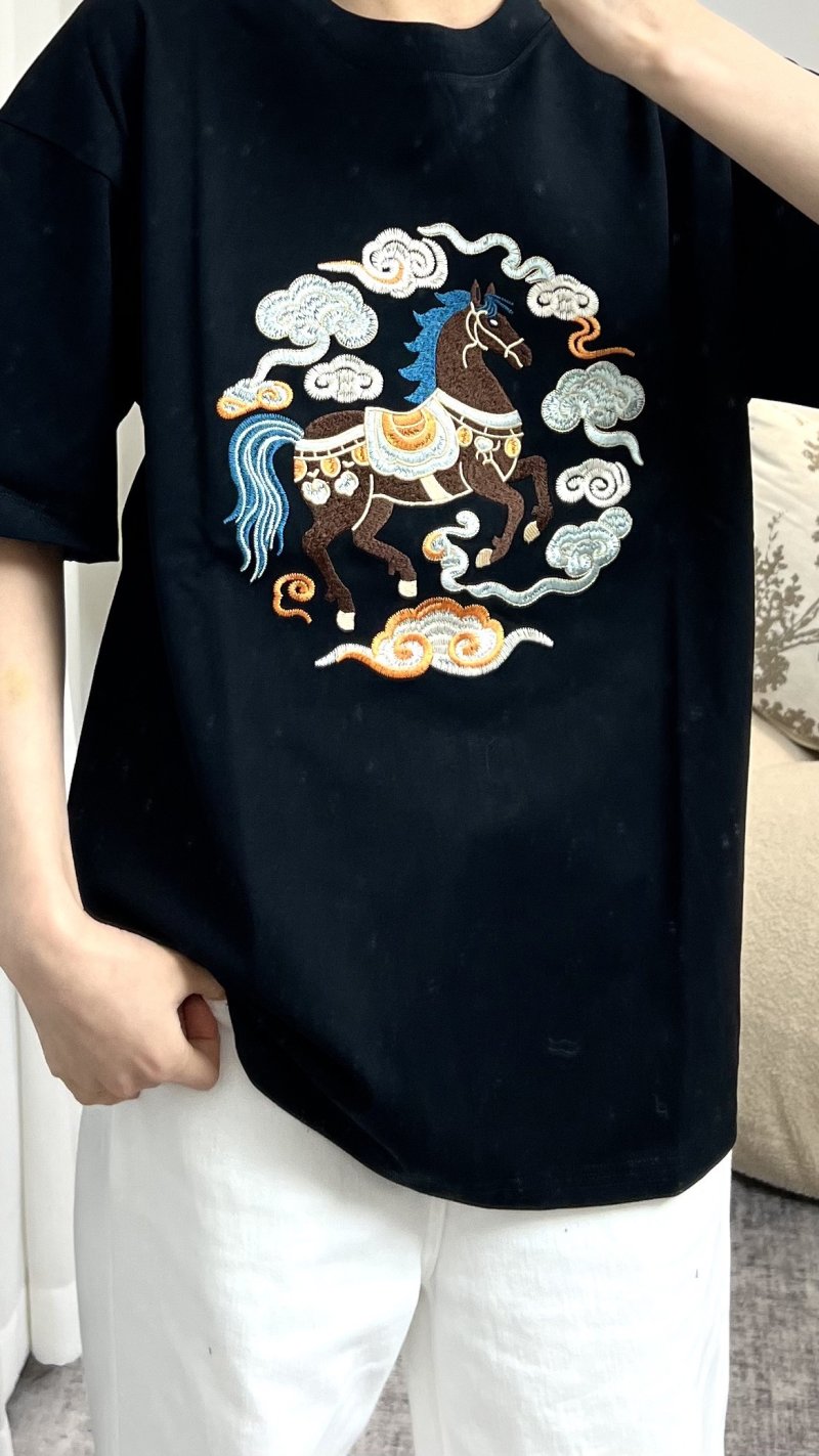 Black Graphic Print Short Sleeve T-Shirt - Asian Art Design view