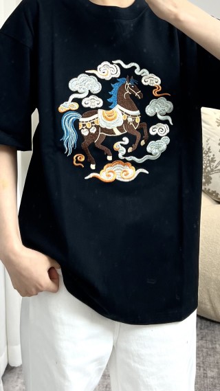 Black Graphic Print Short Sleeve T-Shirt - Asian Art Design view 2