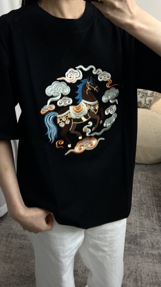 Black Graphic Print Short Sleeve T-Shirt - Asian Art Design view 3