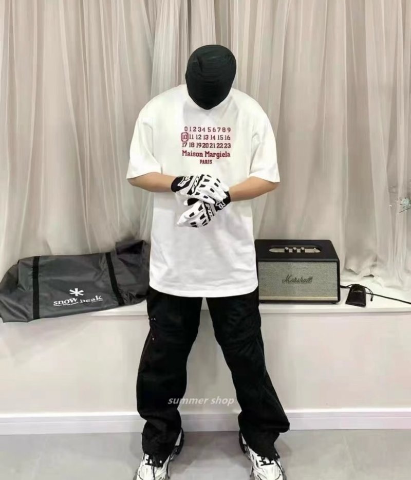 Maison Margiela Calendar Print White T-Shirt view