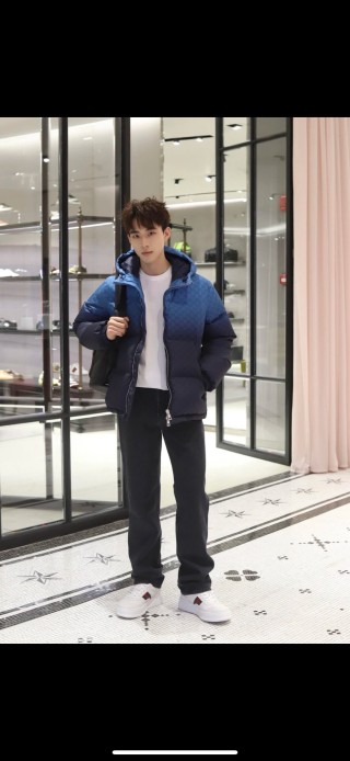 Gucci GG Monogram Puffer Down Jacket Blue Black view 4