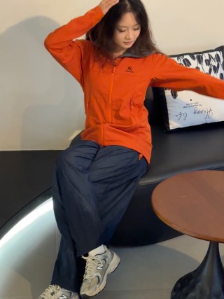 Kailas M8 Oxide Orange Soft Shell Jacket view 3