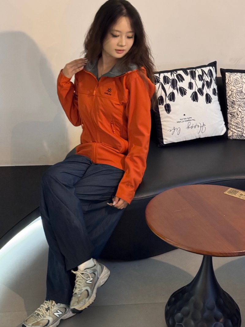 Kailas M8 Oxide Orange Soft Shell Jacket view