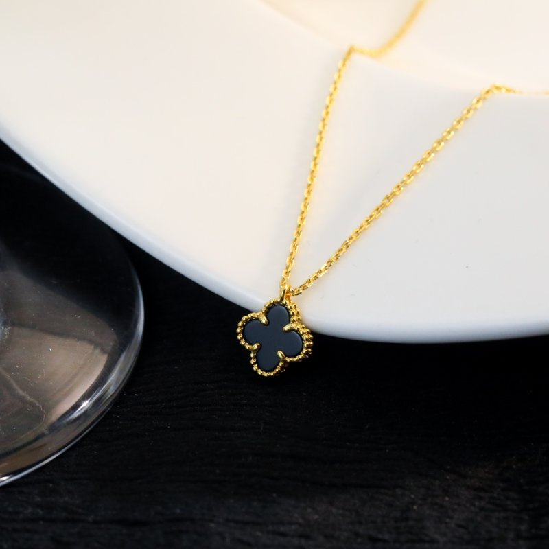 VCA Mini Four Leaf Clover Black Onyx Gold Necklace view