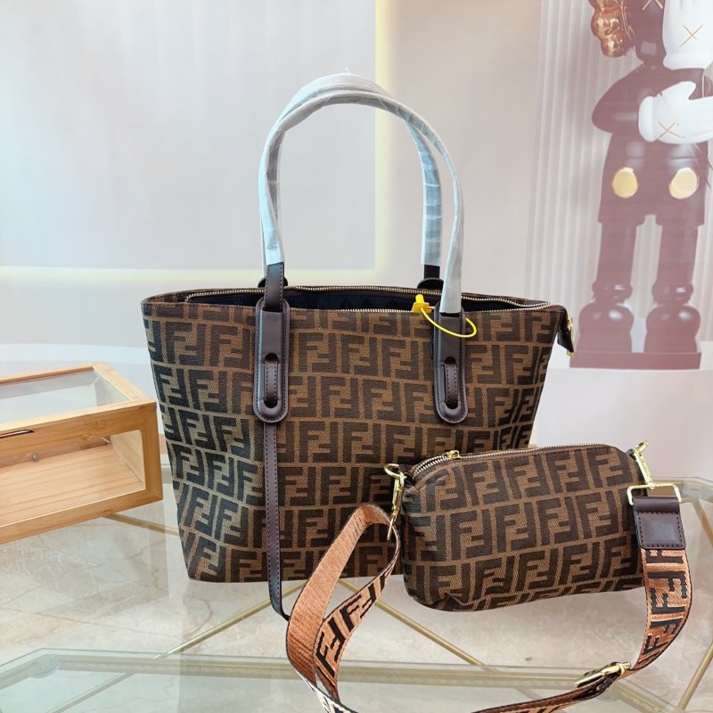 Fendi Brown Monogram Tote Bag 2-Piece Set