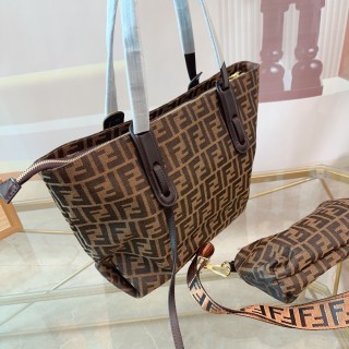 Fendi Brown Monogram Tote Bag 2-Piece Set view 7