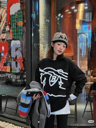 Burberry Black EKD Horse Logo Sweatshirt view 6