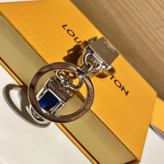 Louis Vuitton Astronaut Spaceman Keychain Charm Silver view 6