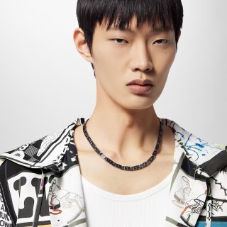 Louis Vuitton Monogram Tied Up Black Necklace view 1