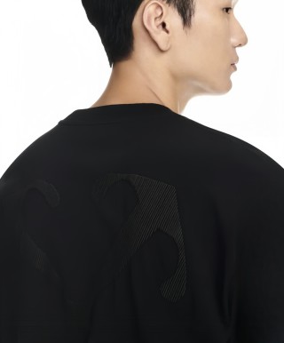 Black Oversized T-Shirt with Textured Arrow Back Print view 3