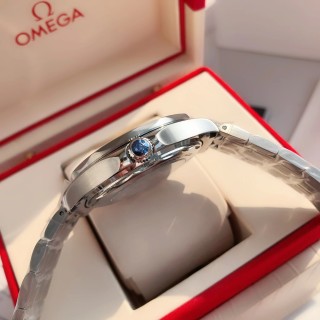 Omega Seamaster 300M Diver Black Dial Steel view 7