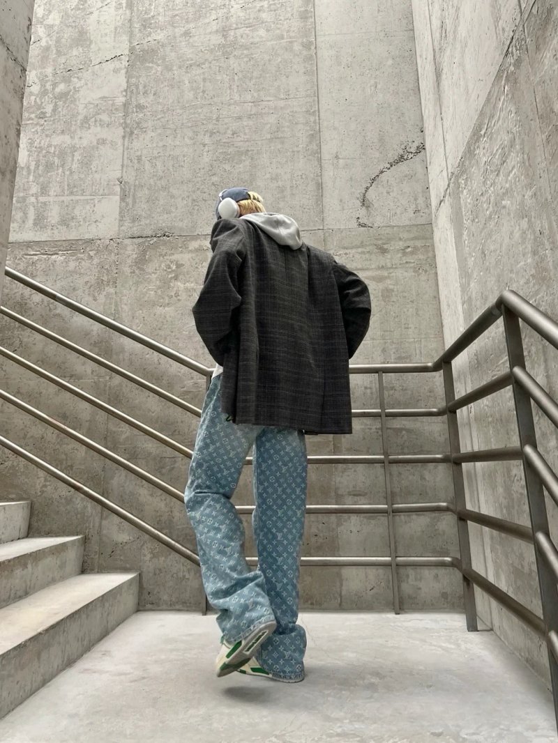 Louis Vuitton Monogram Denim Jeans Grey view