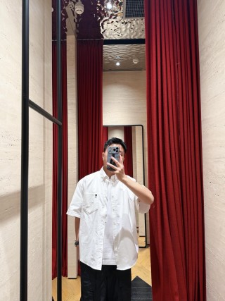 White Short-Sleeve Button-Up Shirt with Chest Pocket view 8