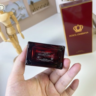 Q by Dolce & Gabbana Parfum 100ml - Red Crown view 3