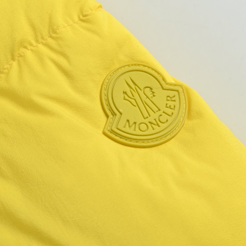 Bright Yellow Puffer Down Jacket – Winter Warmth view