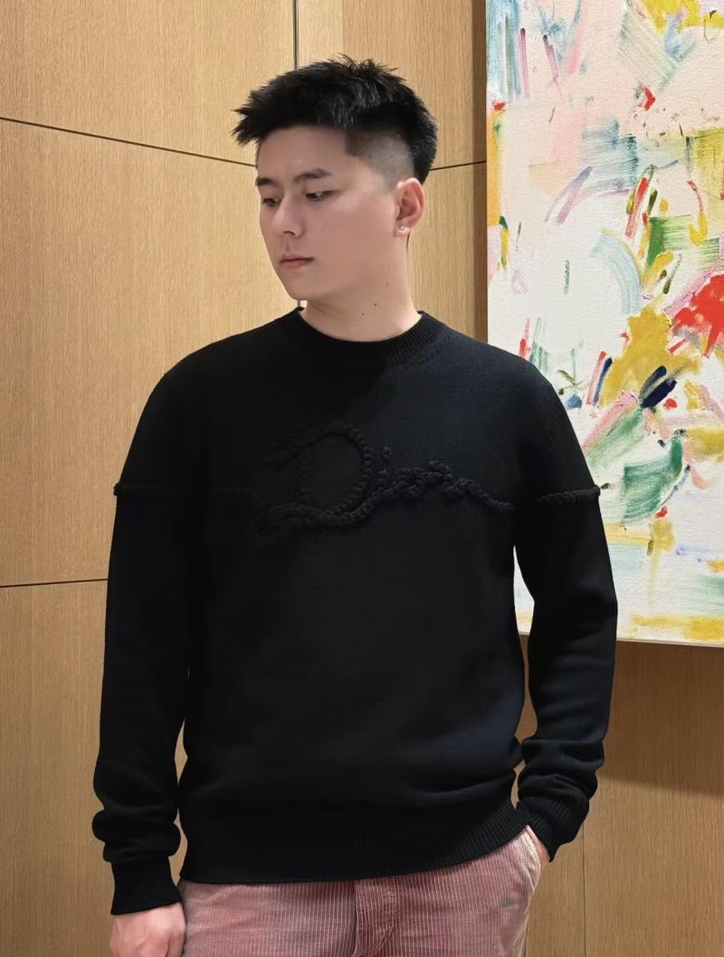 Black Textured Crewneck Sweater