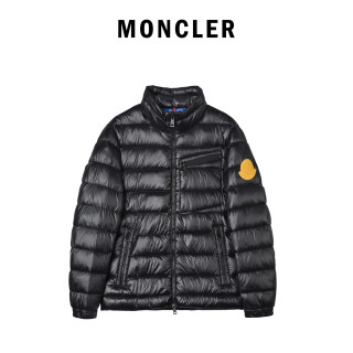Moncler 25FW Chest Diagonal Zip Down Jacket Black view 1