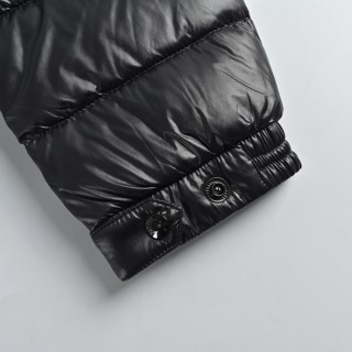 Moncler 25FW Chest Diagonal Zip Down Jacket Black view 10