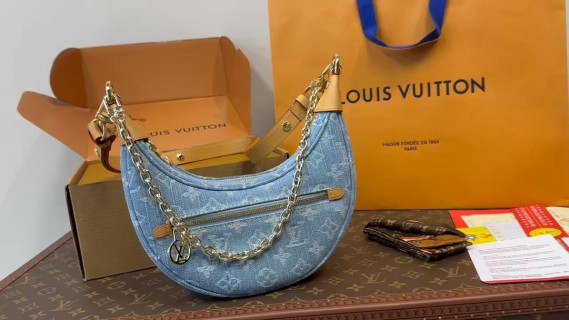 Louis Vuitton Coussin Monogram Denim Blue Shoulder Bag video