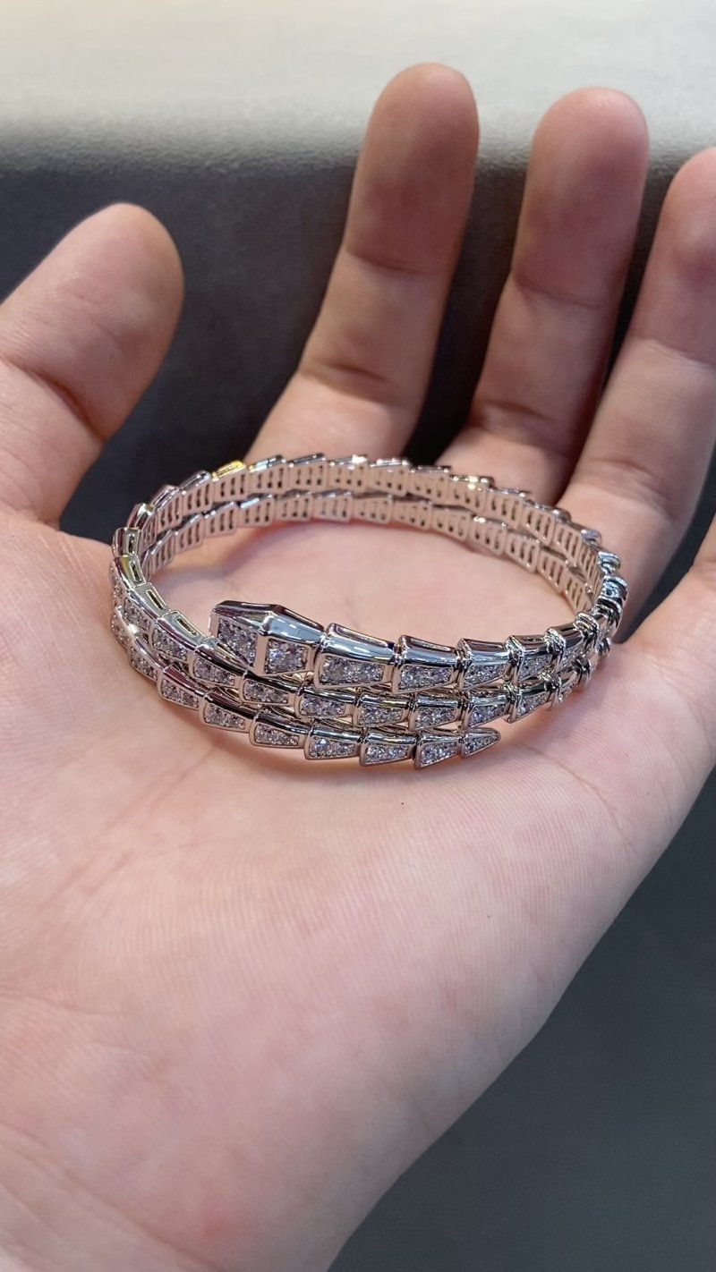 Bulgari Serpenti Double-Circle Diamond Bracelet - White Gold