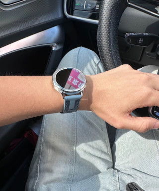 Samsung Galaxy Watch 5 Pro Silver Blue view 2