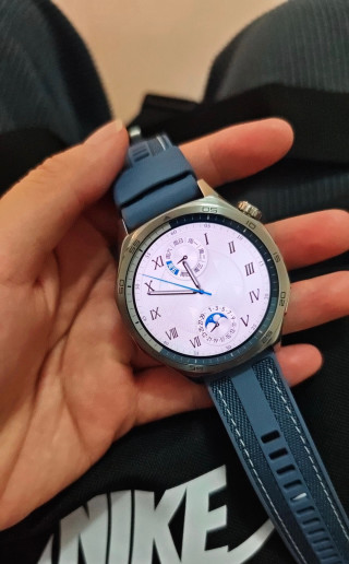 Samsung Galaxy Watch 5 Pro Silver Blue view 7