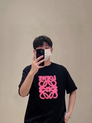 Loewe Neon Pink Anagram Logo Black T-Shirt view 2