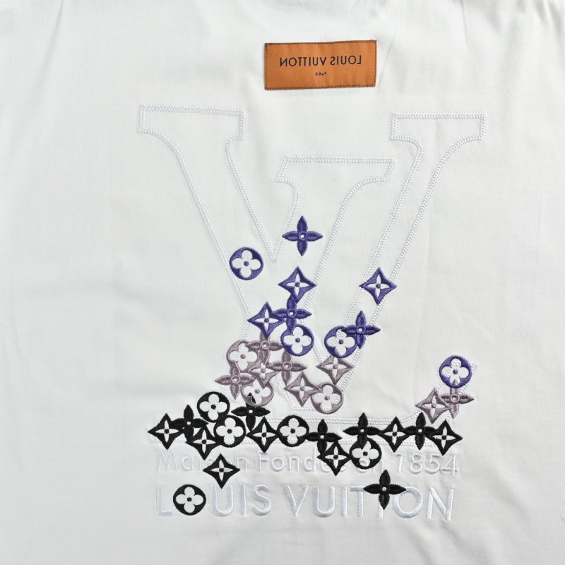 Louis Vuitton Monogram Diamond Print White T-Shirt view