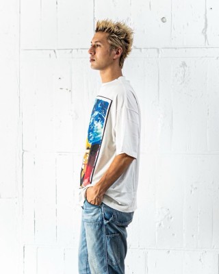 White Graphic Print Short Sleeve T-Shirt view 1