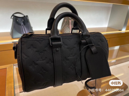 Louis Vuitton Keepall Bandouliere Black Leather Travel Bag view 2