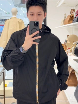 Burberry Vintage Check Hooded Windbreaker Jacket Black view 8