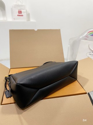 Prada Black Leather Shoulder Bag view 7