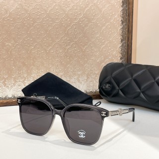 Chanel Model 5559 Black Square Sunglasses view 3