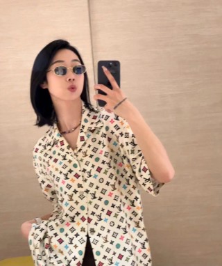 Louis Vuitton Monogram Multicolor Short Sleeve Shirt Cream view 3