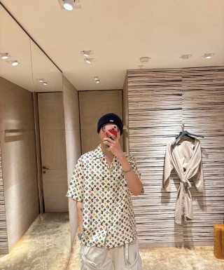 Louis Vuitton Monogram Multicolor Short Sleeve Shirt Cream view 5