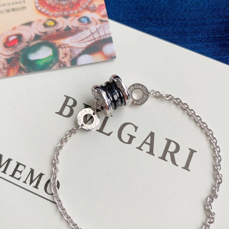 Bvlgari B.Zero1 Black Ceramic Silver Chain Bracelet view